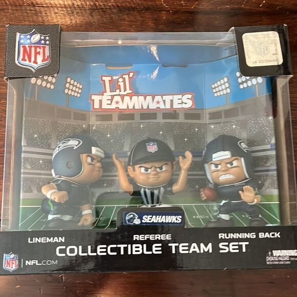 Set of 3 in Package lil teammates Seattle Seahawks & Ref  figures New in Box - Picture 1 of 2